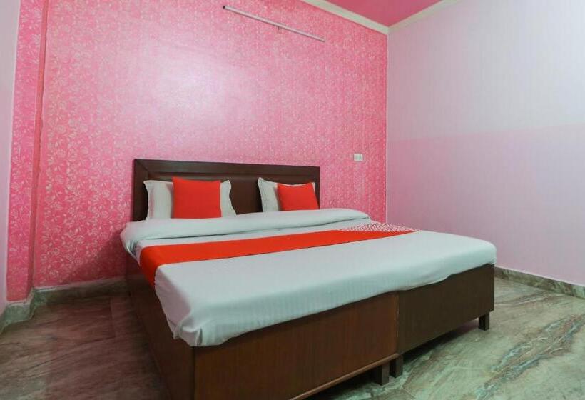 هتل Oyo Flagship 81132 Vansh Residency