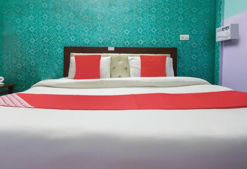 هتل Oyo Flagship 81132 Vansh Residency