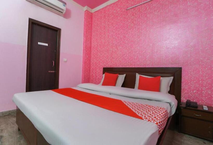 هتل Oyo Flagship 81132 Vansh Residency