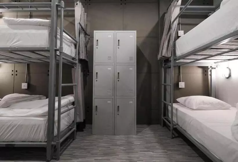 Man Cave Hostel Vientiane