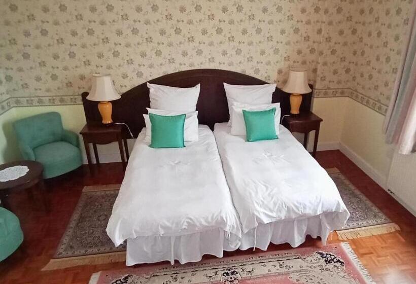 تختخواب و صبحانه Eberwein