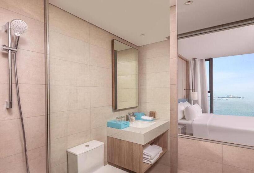 هتل A La Carte Ha Long Bay Residence