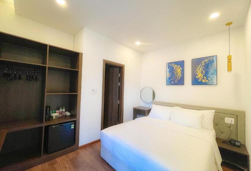 هتل Camellia Villa