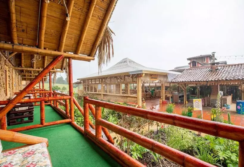 Hotelli Jardin De Los Silleteros Agro Parque