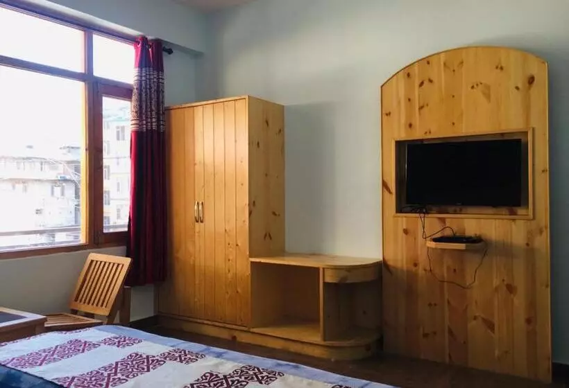 Aamiaismajoitus (B&B) Corner Retreat Bnb