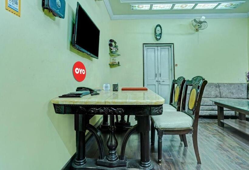 Flagship Hotel Pragya 4