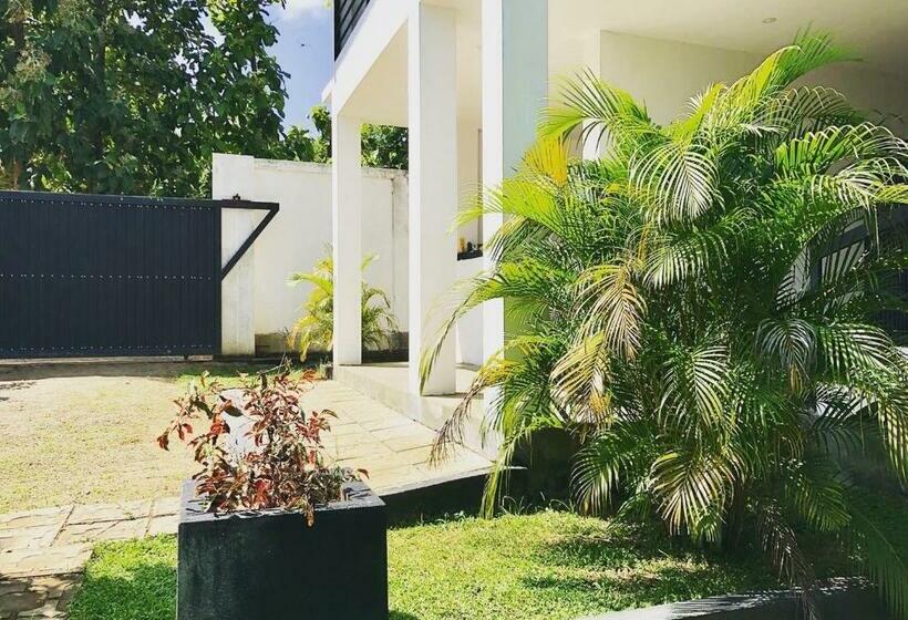 Hotel Atteriya Sigiriya