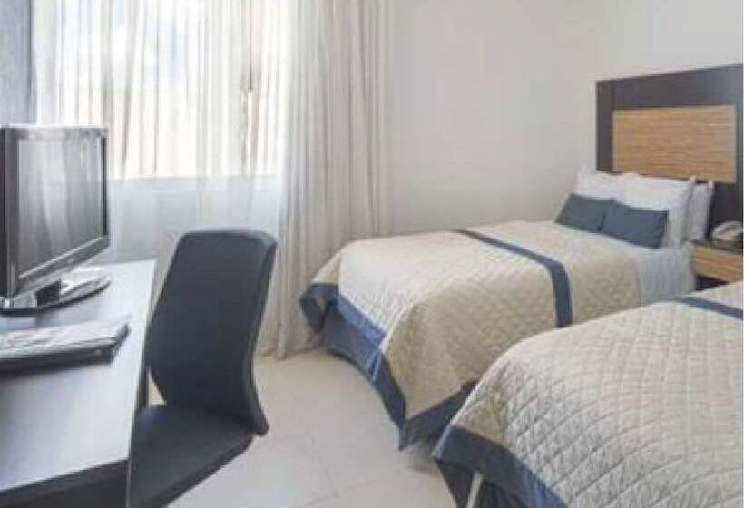 Отель México Plaza Silao Aeropuerto