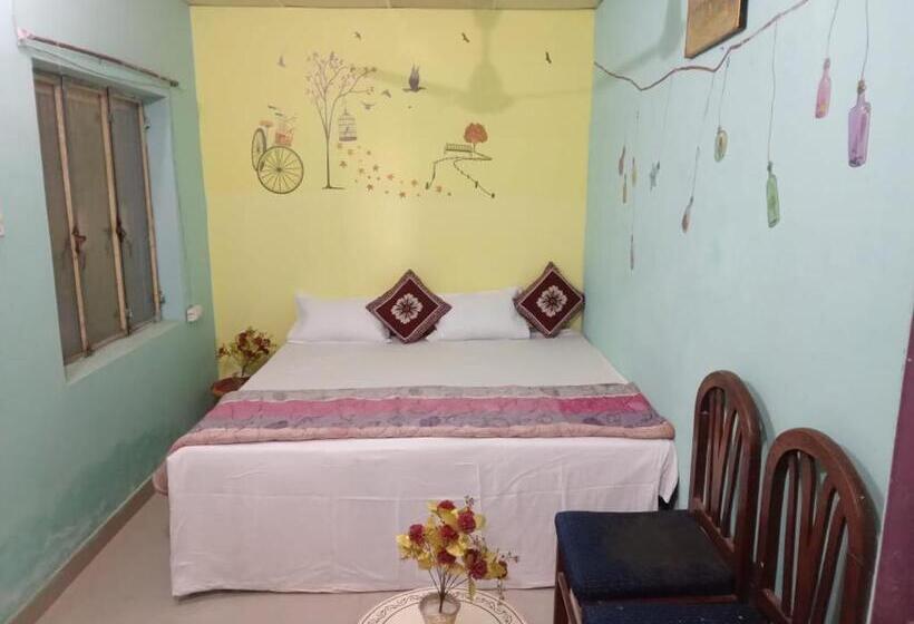 הוסטל Superinn Home Stay& Guest House