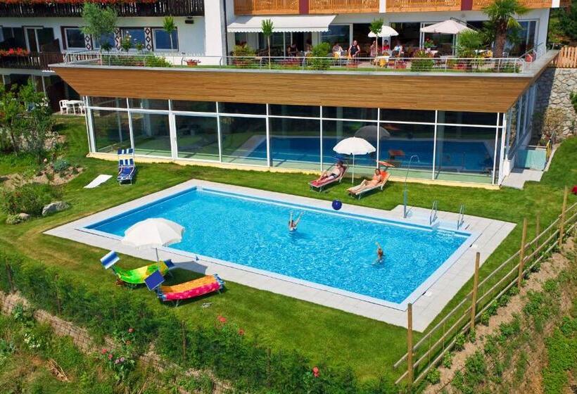 هتل Garni Kleefeld