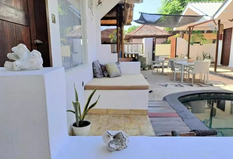 هتل Katara Gili, Boutique Rooms And Bungalows