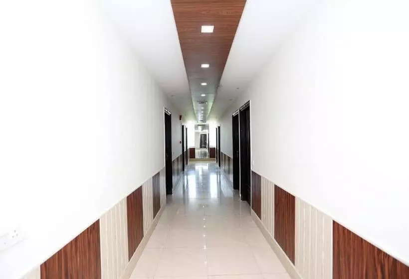 Hotelli Oyo Townhouse 918 Mehak Garden