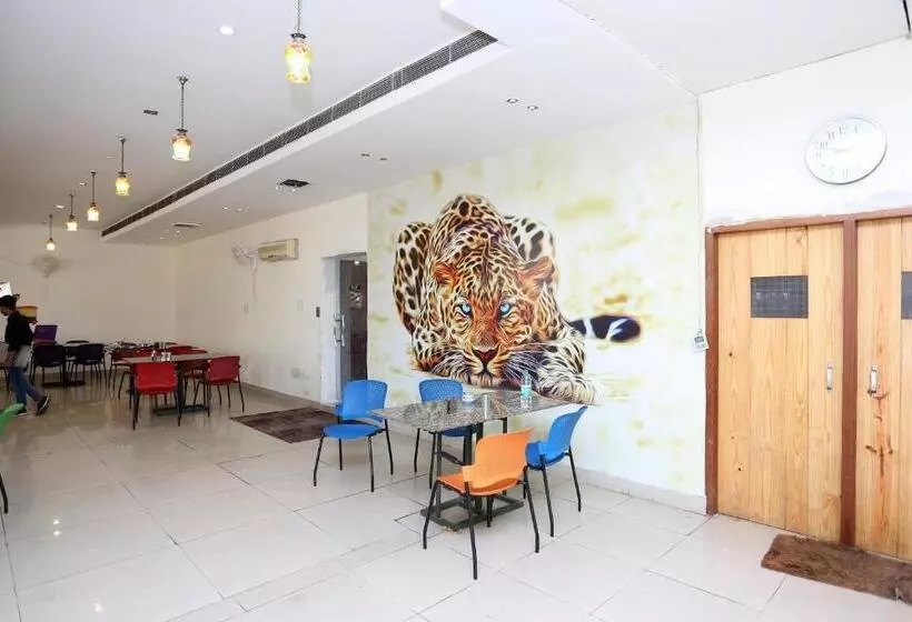 Hotelli Oyo Townhouse 918 Mehak Garden