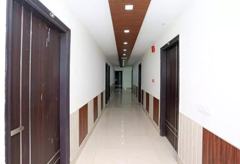 Hotelli Oyo Townhouse 918 Mehak Garden