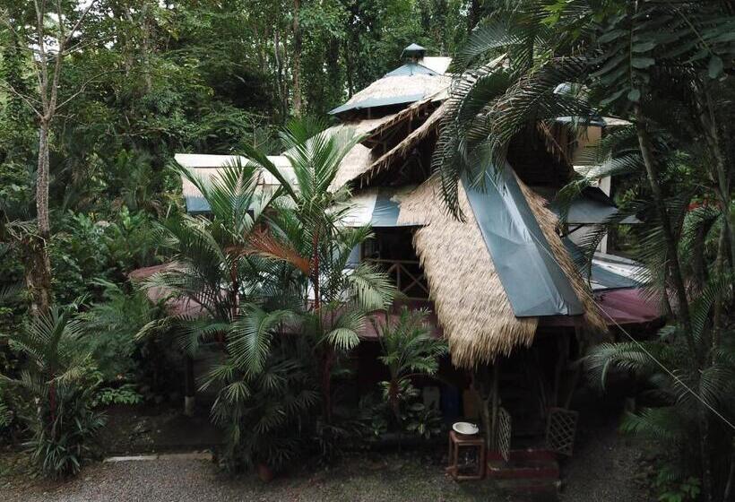 تختخواب و صبحانه Se Ua