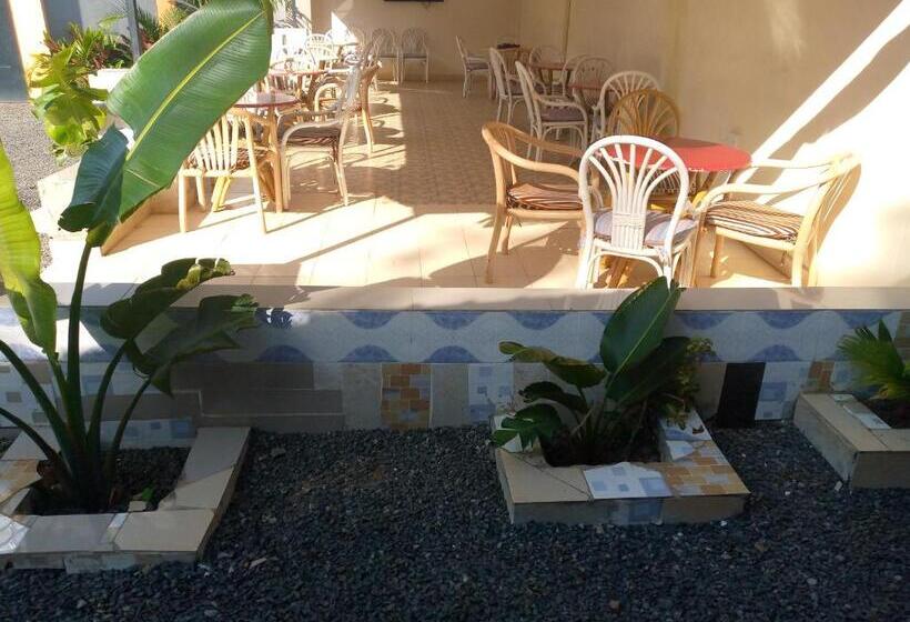 هتل Odelia Gardens