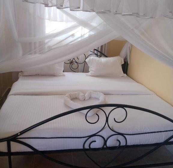 هتل Odelia Gardens