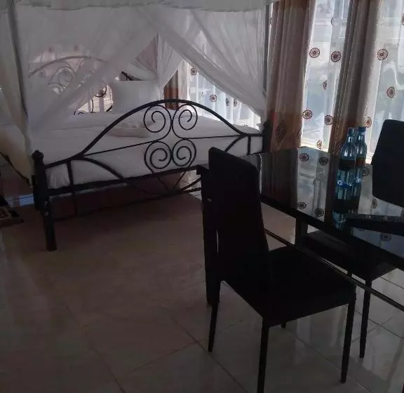 هتل Odelia Gardens
