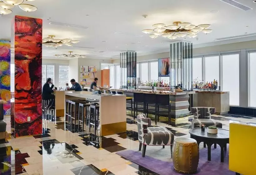 Icon Brickell Luxury Residence