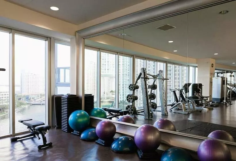 Icon Brickell Luxury Residence