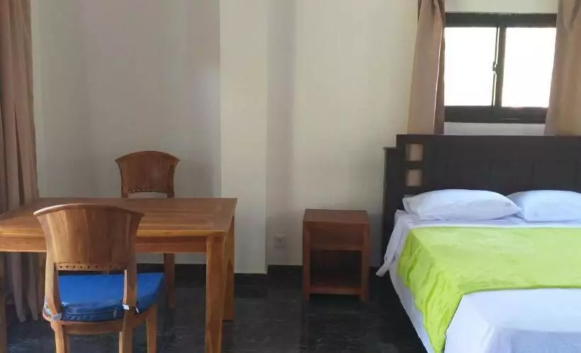 ペンション Amed View Guesthouse