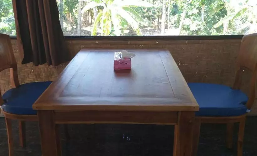 ペンション Amed View Guesthouse