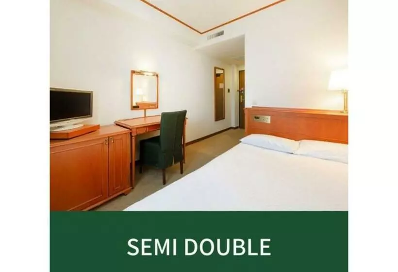 Plaza Hotel Premier   Vacation Stay 40087v