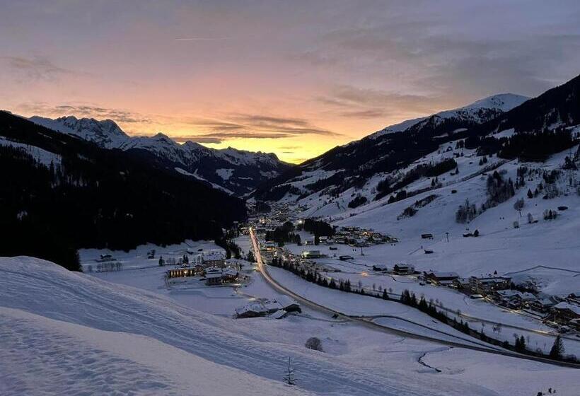 צימר Gästehaus Hochstaffl