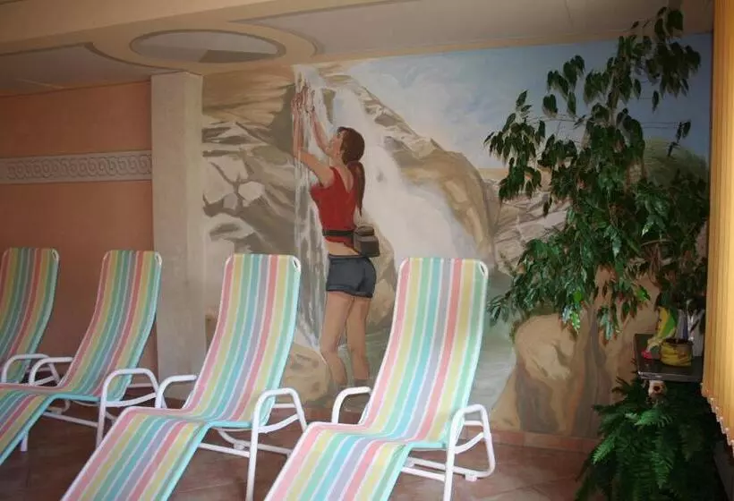 Aamiaismajoitus (B&B) Gästehaus Hochstaffl