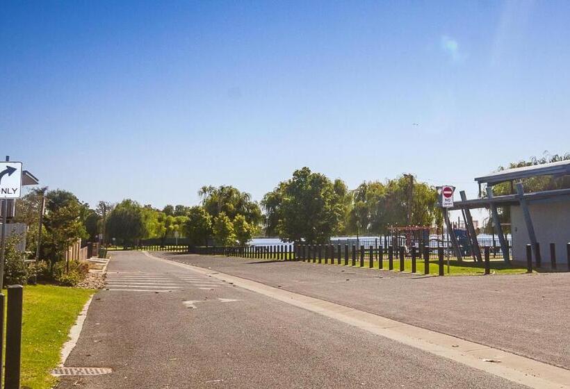 Мотель Lake Mulwala