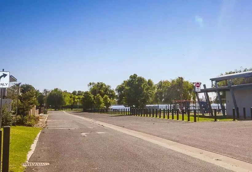 モーテル Lake Mulwala