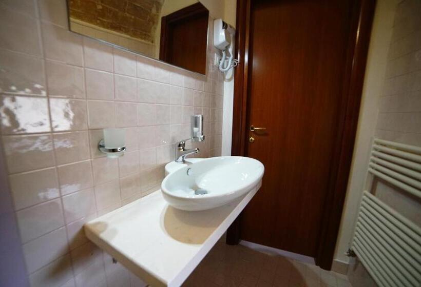 פנסיון L  Infinito Dei Sassi