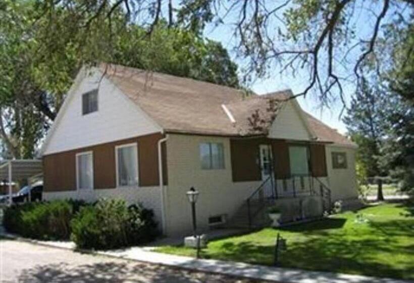 צימר Pine Tree Inn