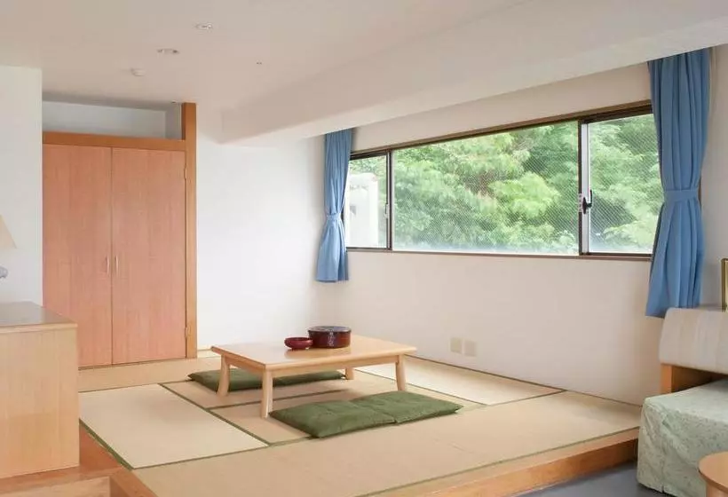 Hotel Atagawa Seaside