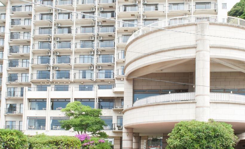 Отель Atagawa Seaside