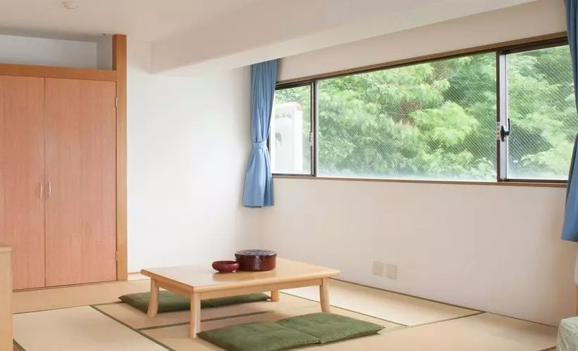 Hotel Atagawa Seaside