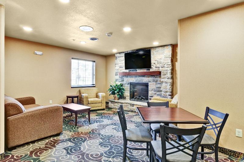 فندق Cobblestone Inn & Suites  Ambridge