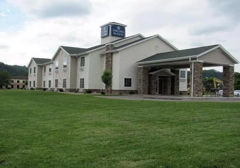 فندق Cobblestone Inn & Suites  Ambridge