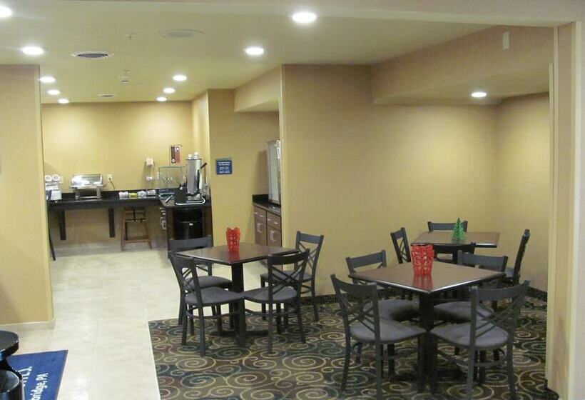 فندق Cobblestone Inn & Suites  Ambridge