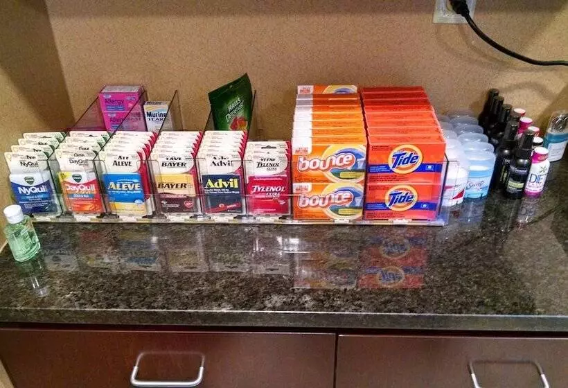 فندق Cobblestone Inn & Suites  Ambridge