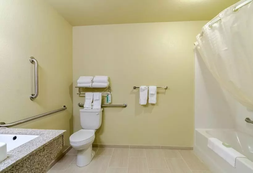 فندق Cobblestone Inn & Suites  Ambridge