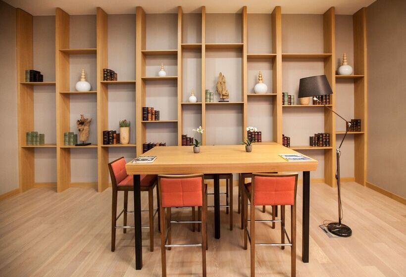 בית מלון כפרי Hilton Garden Inn Erzincan