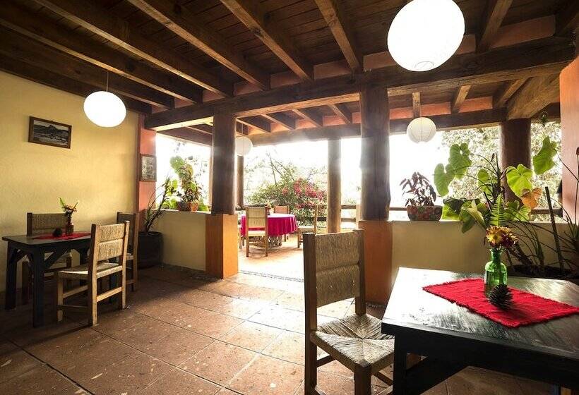 Отель Las Piñas Avándaro