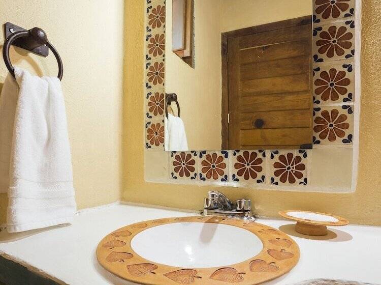 Отель Las Piñas Avándaro