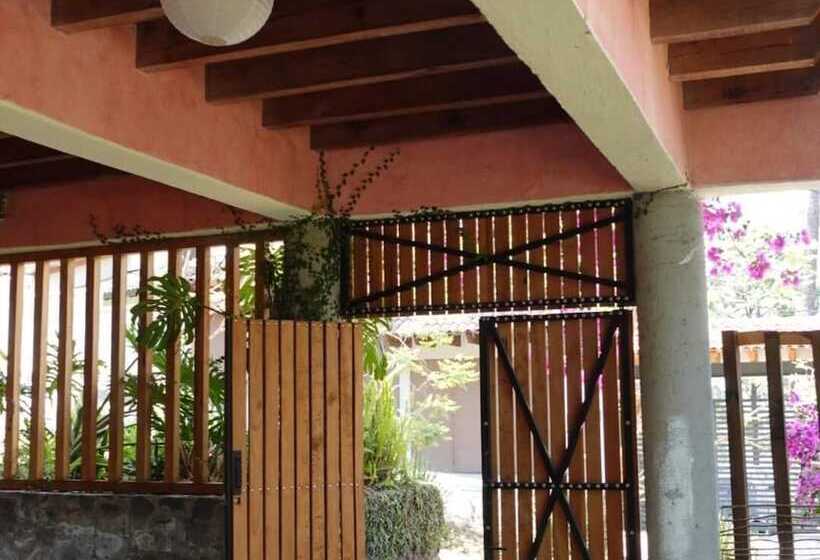 Отель Las Piñas Avándaro