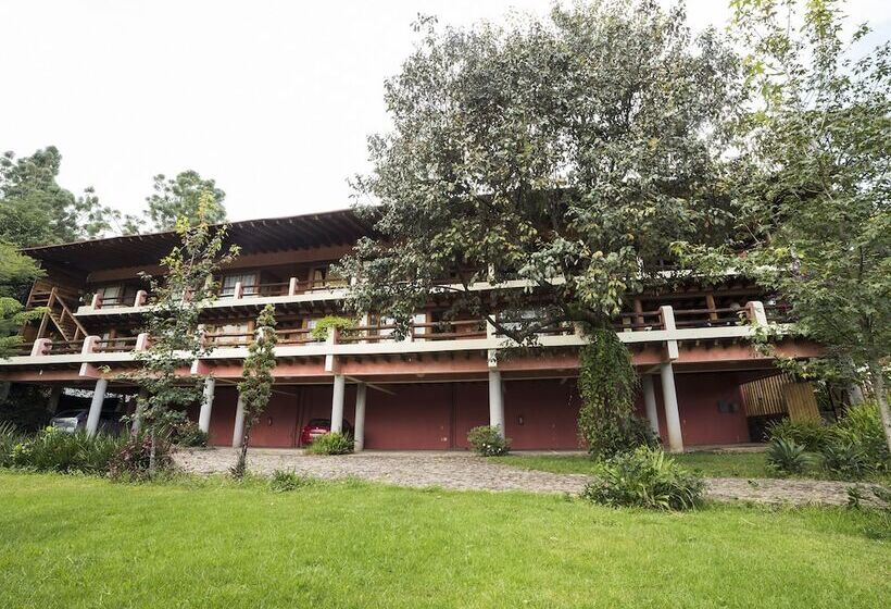 Отель Las Piñas Avándaro