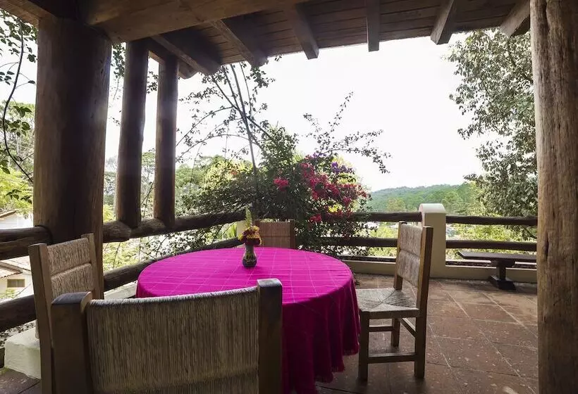 Hotel Las Piñas Avándaro