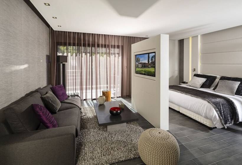 ホテル Le Parc  La Table De Franck Putelat