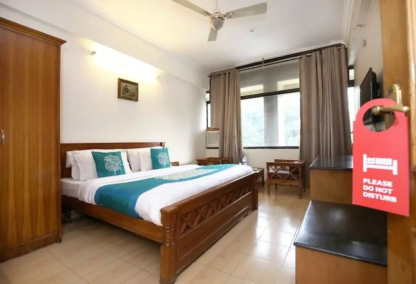هتل Oyo Rooms Sector 35 B Chandigarh