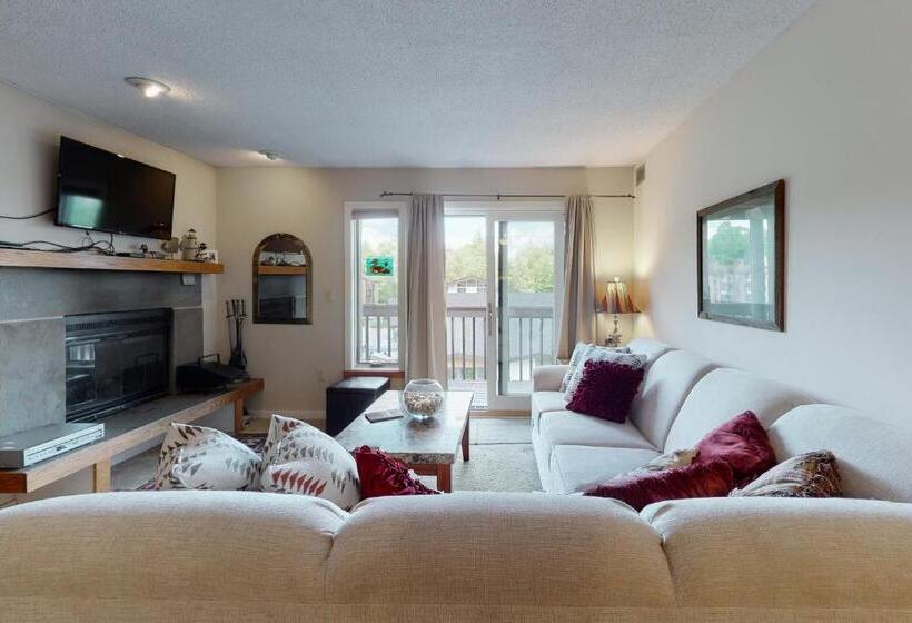 فندق Okemo Mountain Condo